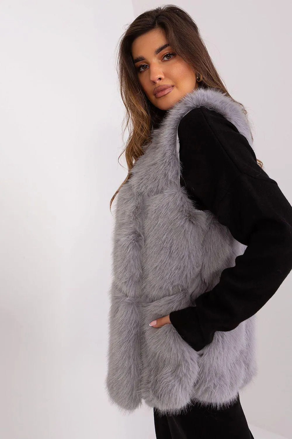 Chic Faux Fur Gilet: Your Essential Wardrobe Staple