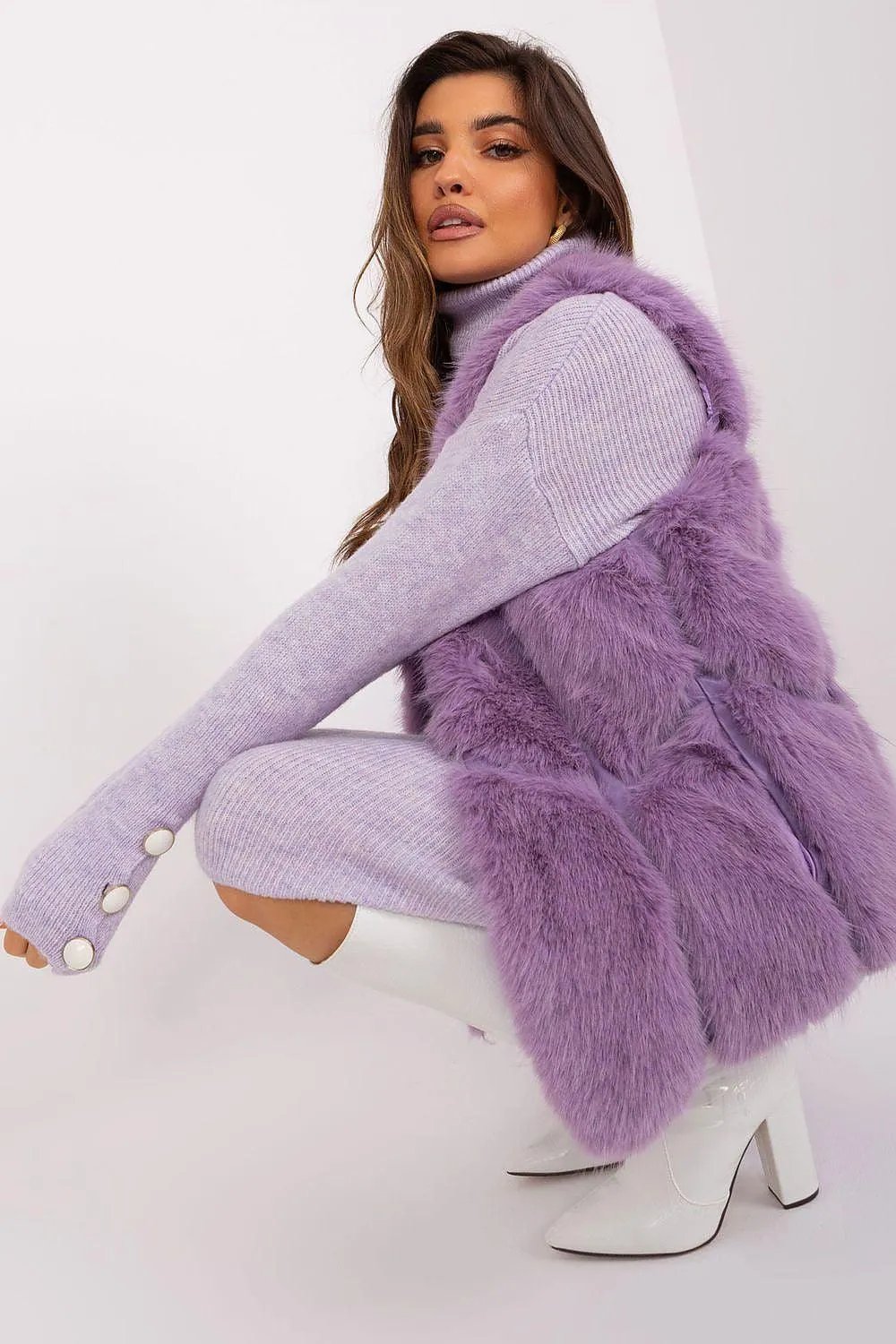 Chic Faux Fur Gilet: Your Essential Wardrobe Staple