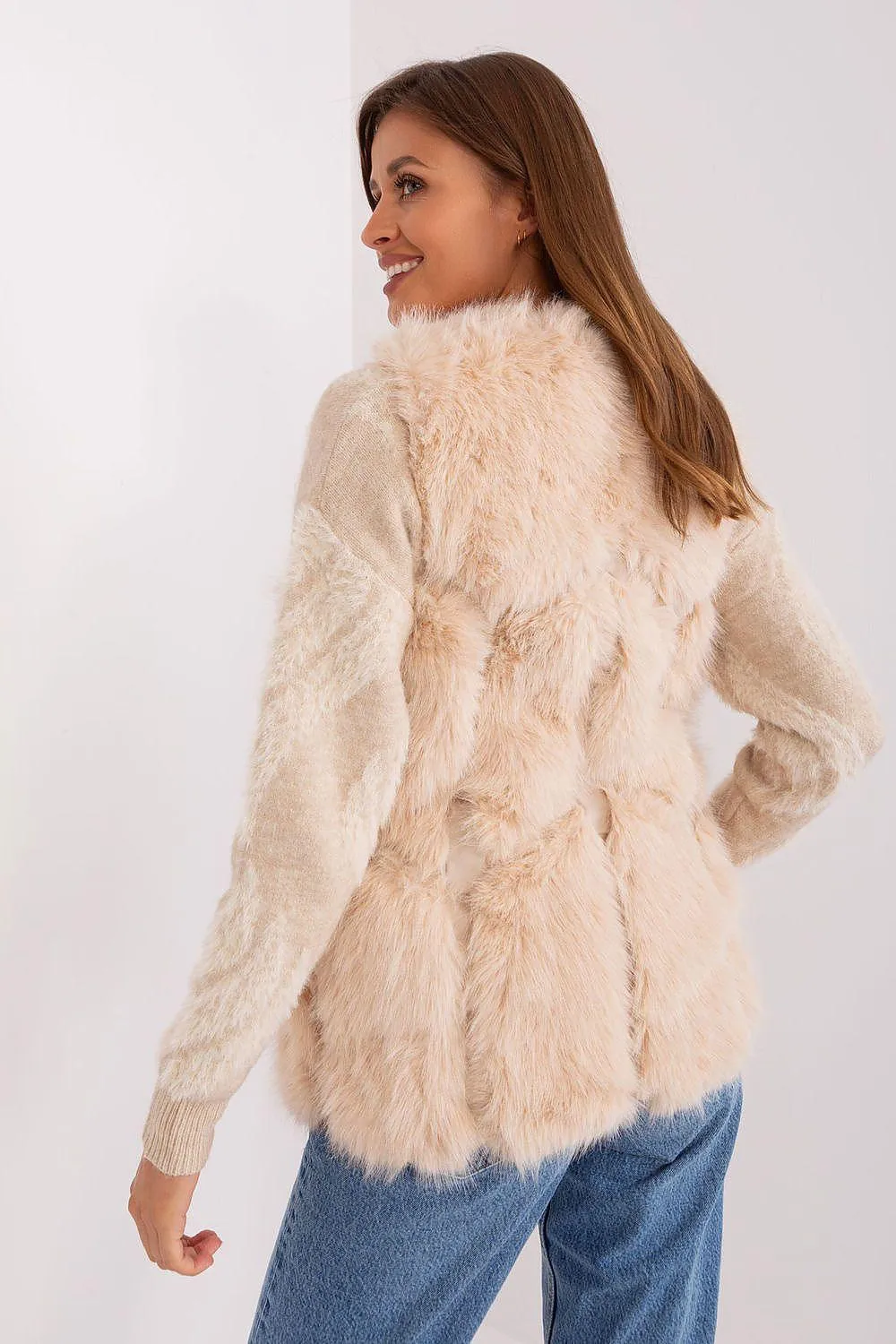 Chic Faux Fur Gilet: Your Essential Wardrobe Staple