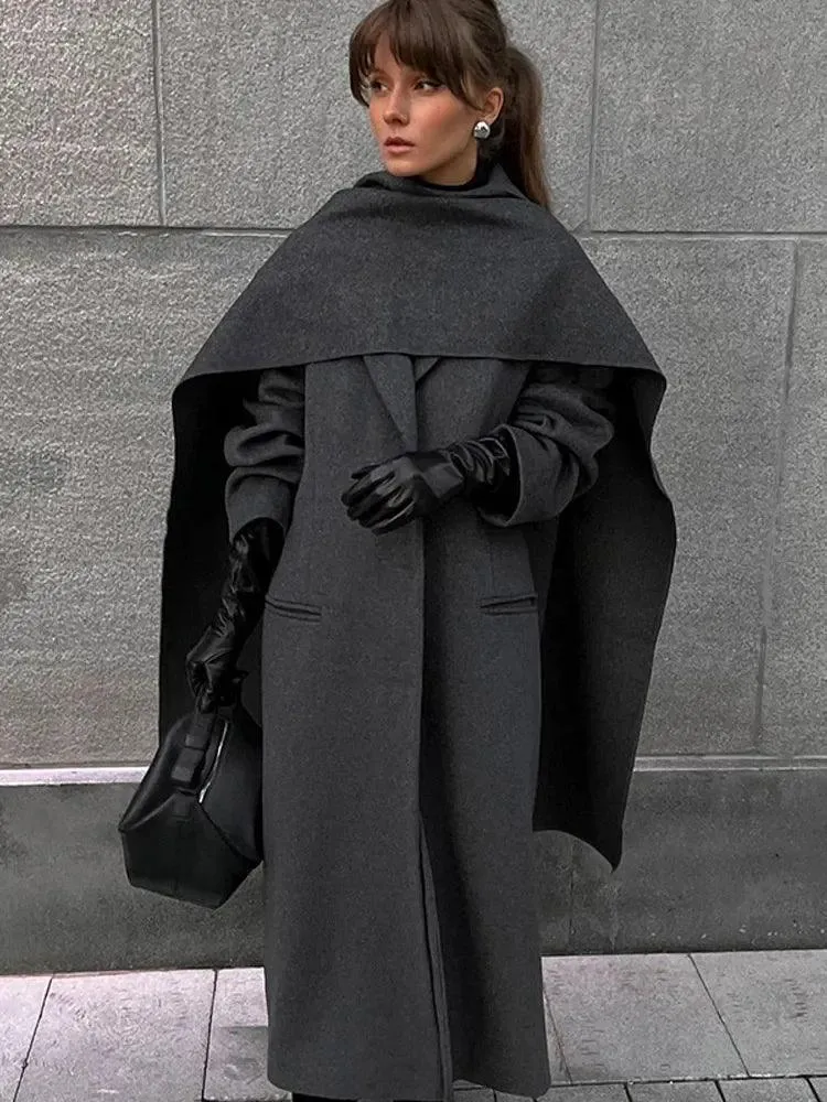 European Style Single-Breasted Wool Coat with Scarf Accent