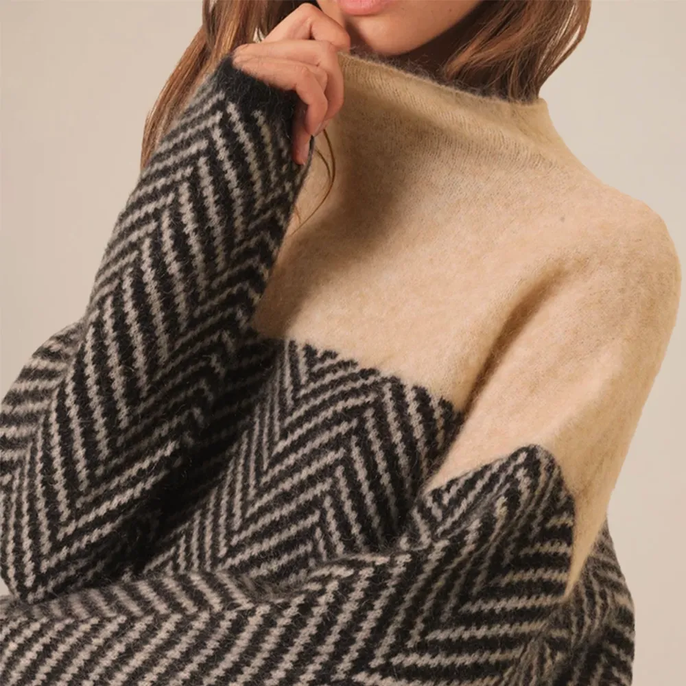 Nadia | Trendy Oversized Turtleneck Sweater